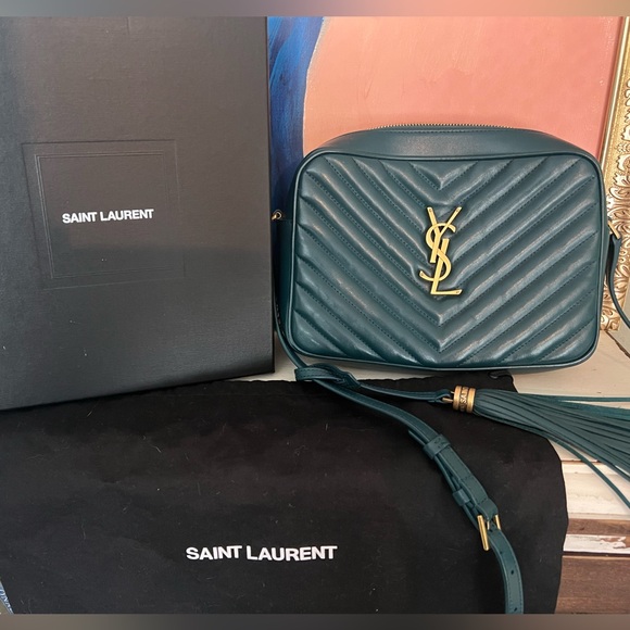 YSL Saint Laurent Quilted Chevron Lou Crossbody Bag. - Picture 4 of 17